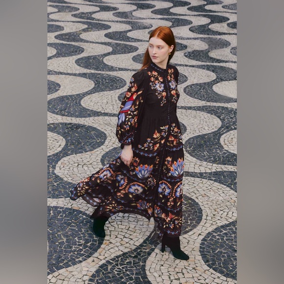 🥭FARM RIO Winter Garden Floral Print Long Sleeve Dress - Picture 6 of 13